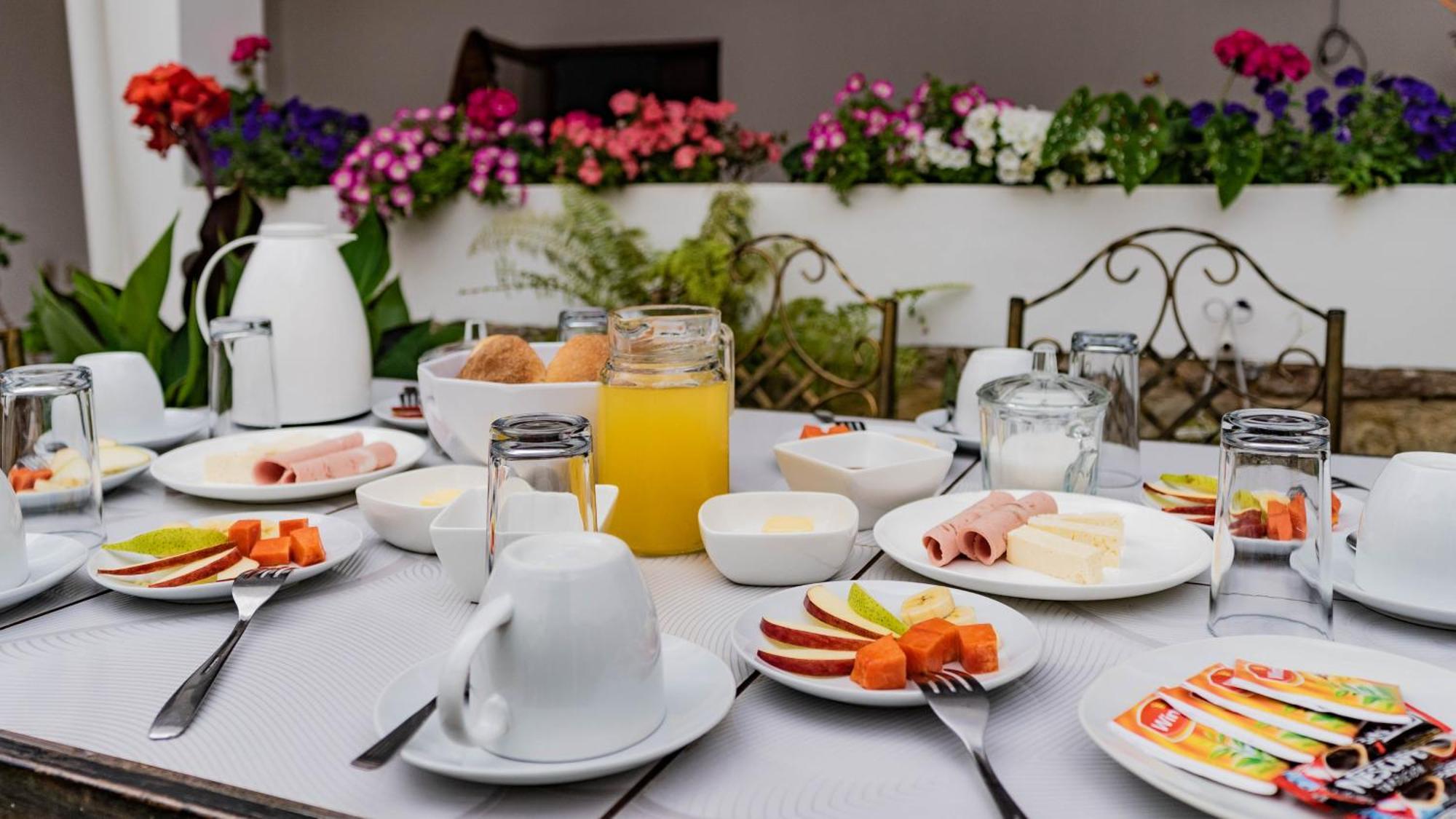 Hotel Casablanca Samaipata Bagian luar foto