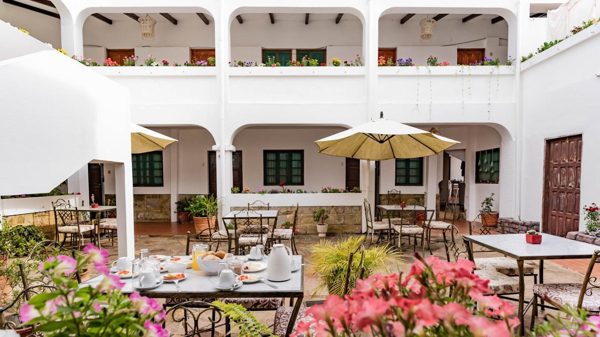 Hotel Casablanca Samaipata Bagian luar foto