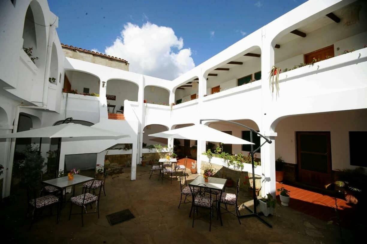 Hotel Casablanca Samaipata Bagian luar foto